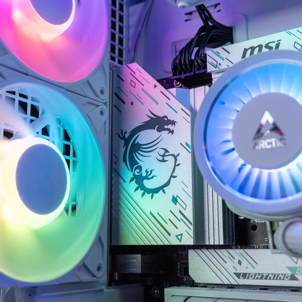 PC Arctic GEFORCE RTX™ 5080