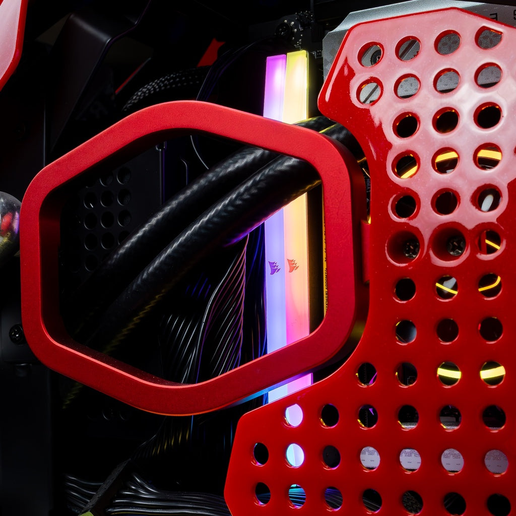 PC Sneaker X GEFORCE RTX™ 5070 Ti