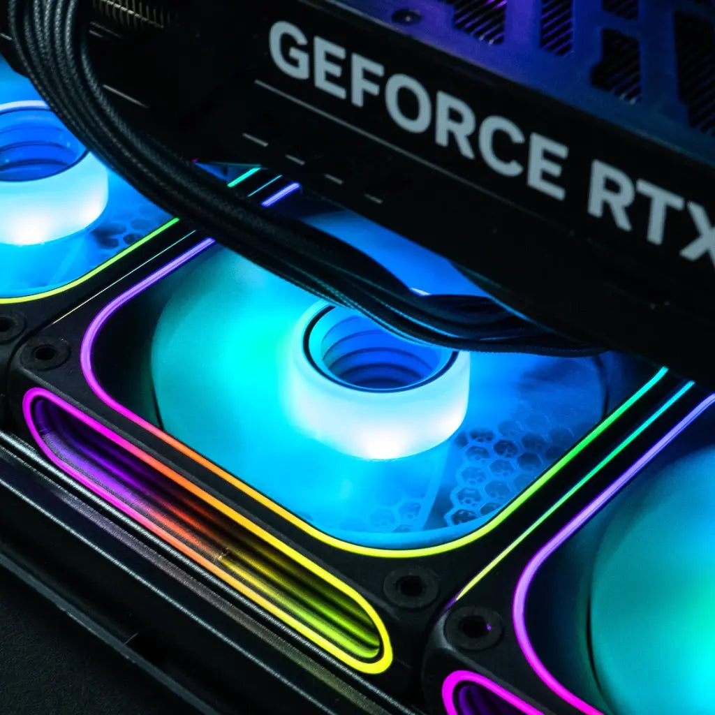 PC Rainbow V2 GEFORCE RTX™ 5070 Ti